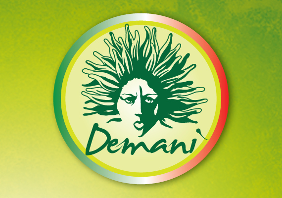 Graphic desing and corporate identity of an Oline Company based in Italy, development of new logo, bottles label, brouchures, poster and pos.